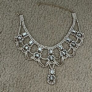 This necklace is new with no missing stones